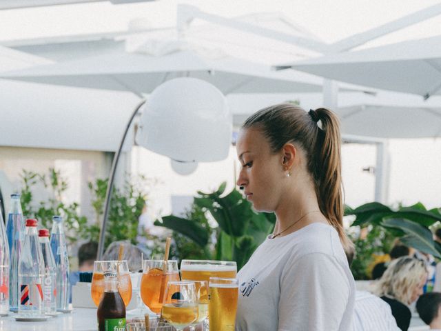 Catamaran Café 